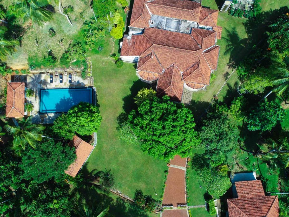 Thalpe Walawwa Heritage Villa Unawatuna Kültér fotó