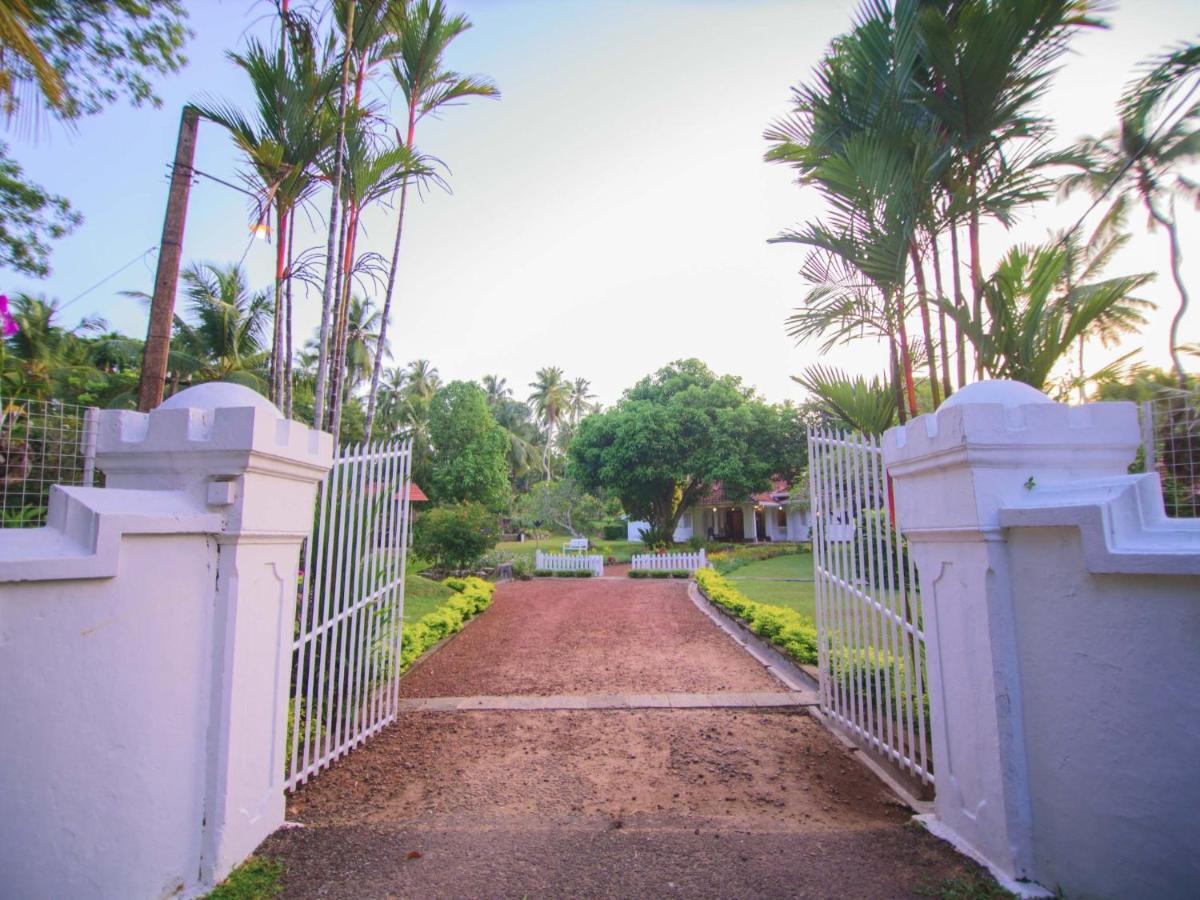 Thalpe Walawwa Heritage Villa Unawatuna Kültér fotó