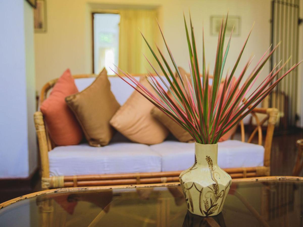 Thalpe Walawwa Heritage Villa Unawatuna Kültér fotó