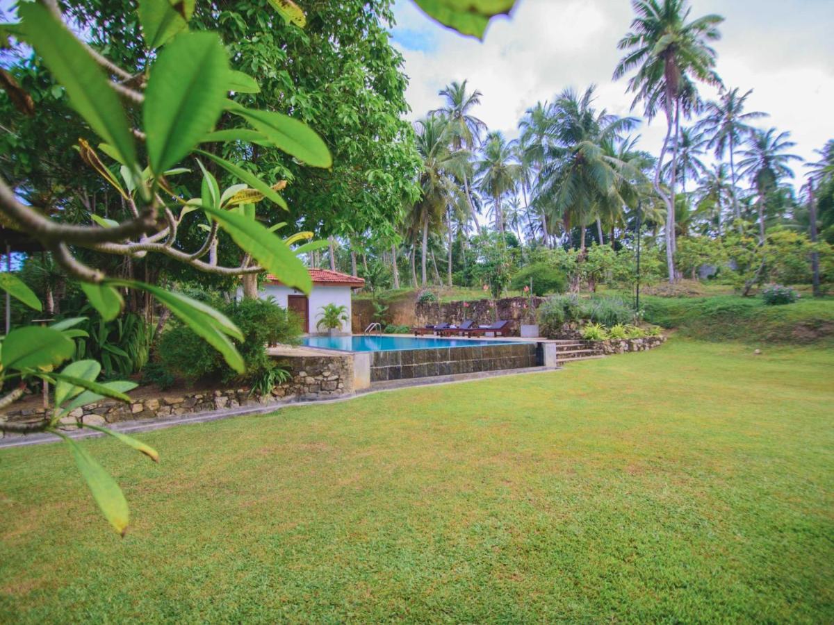 Thalpe Walawwa Heritage Villa Unawatuna Kültér fotó