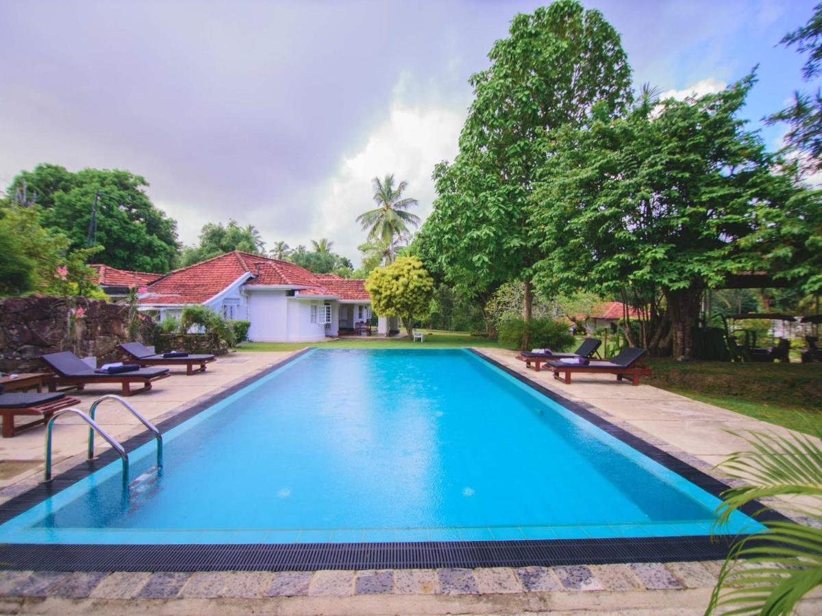 Thalpe Walawwa Heritage Villa Unawatuna Kültér fotó